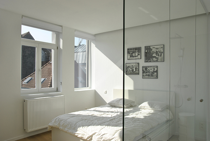 D-HOUSE
